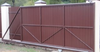 Купить откатные ворота из профнастила Тихорецк, цена от 1735 руб.